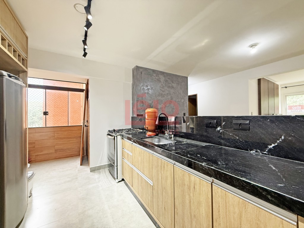 Apartamento para locacao no Zona 07 em Maringa com 108,02m² por R$ 2.500,00
