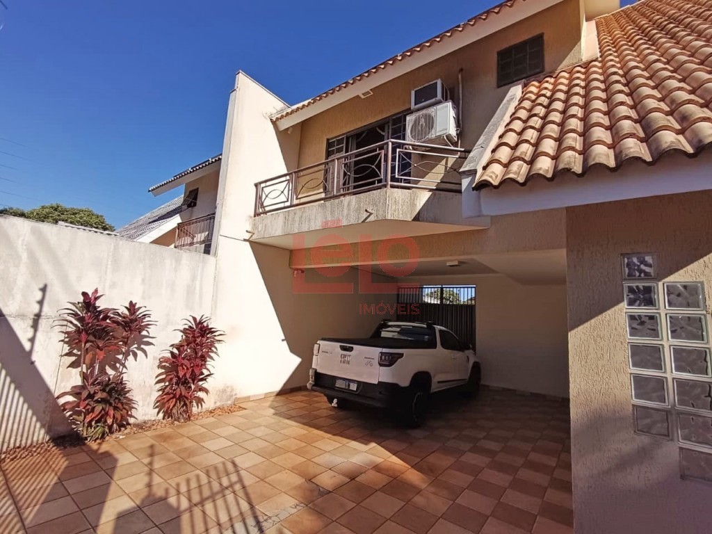 Sobrado para venda no Jardim Novo Horizonte em Maringa com 234,01m² por R$ 850.000,00
