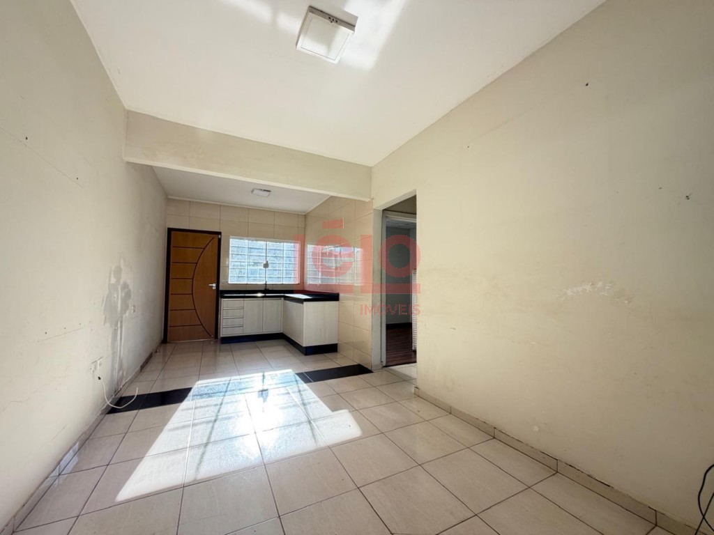 Casa Residencial para locacao no Jardim do Carmo em Maringa com 69,24m² por R$ 2.200,00