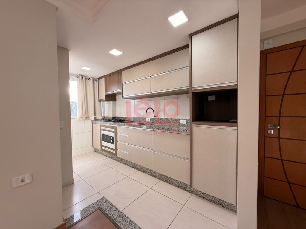 Apartamento para locacao no Zona 07 em Maringa com 123,52m² por R$ 1.950,00
