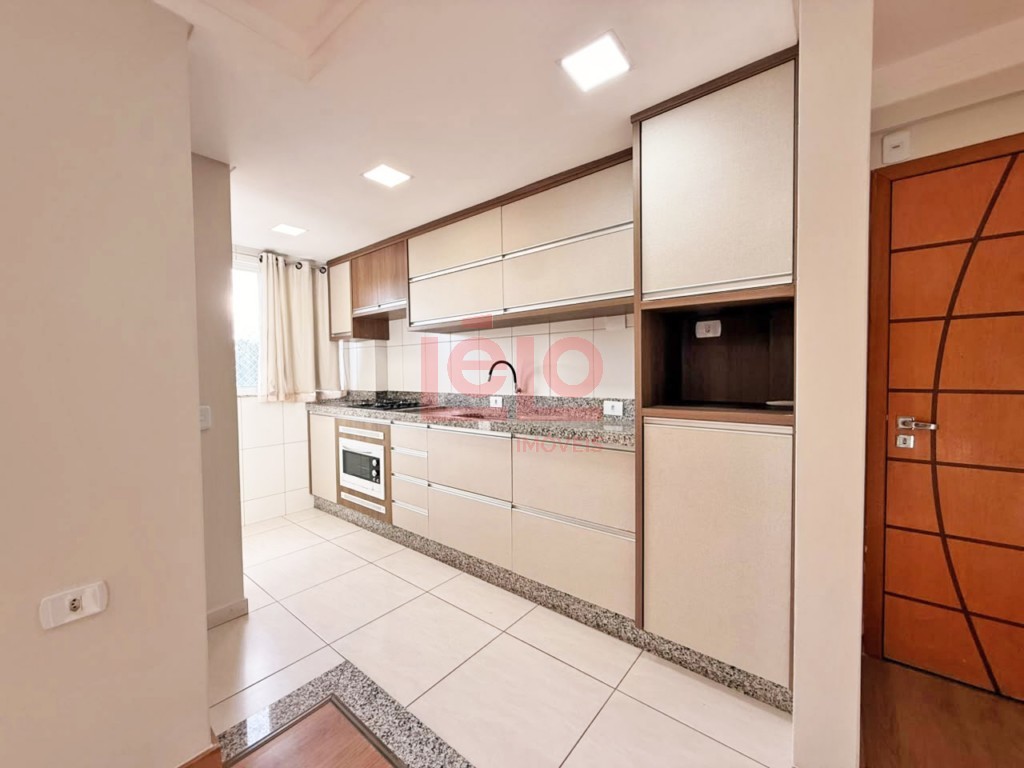 Apartamento para locacao no Zona 07 em Maringa com 123,52m² por R$ 1.950,00