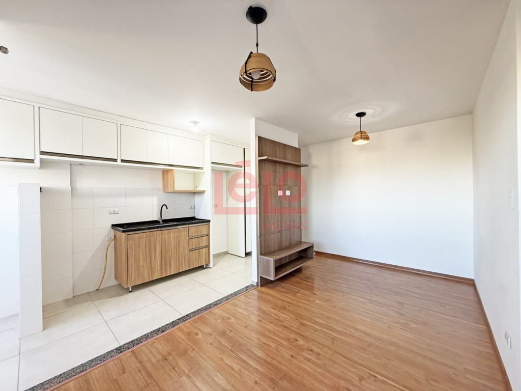 Apartamento para locacao no Vila Emilia em Maringa com 81,75m² por R$ 1.800,00
