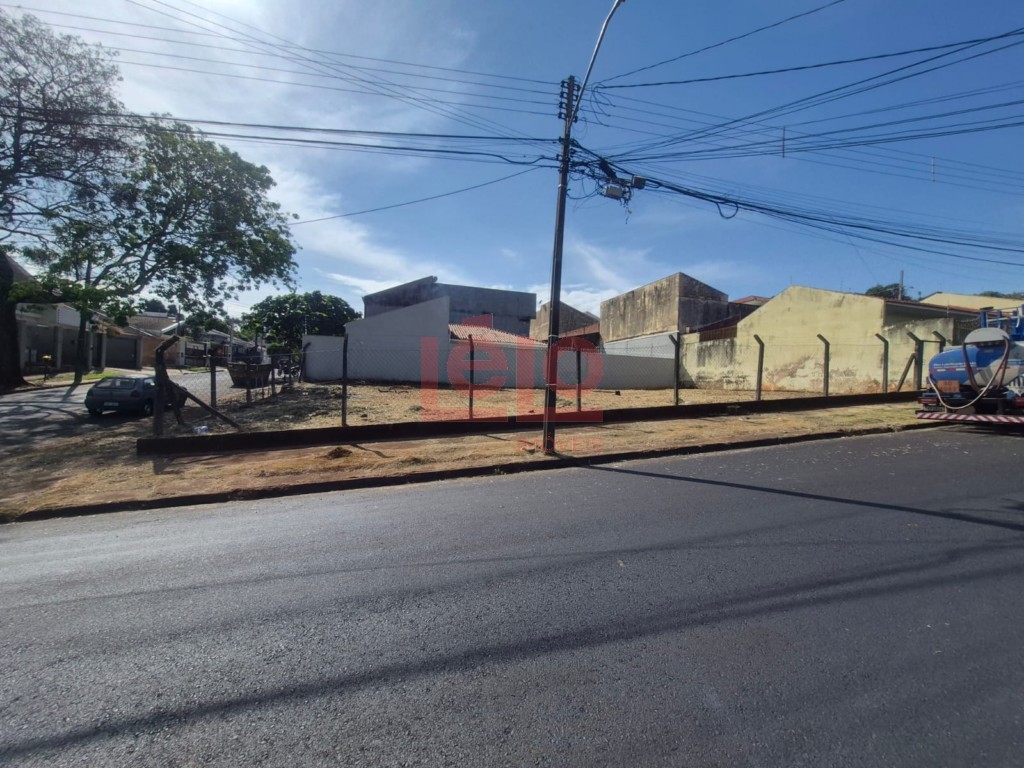 Terreno para venda no Jardim Imperial II em Maringa com 375m² por R$ 360.000,00