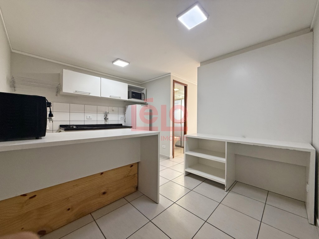 Apartamento para locacao no Zona 07 em Maringa com 57,54m² por R$ 1.400,00