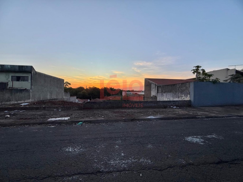Terreno para venda no Jardim Novo Oasis em Maringa com 420m² por R$ 350.000,00