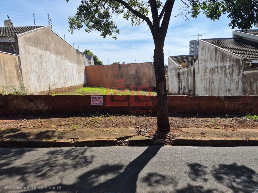 Terreno para venda no Jardim Botanico em Maringa com 300,34m² por R$ 370.000,00