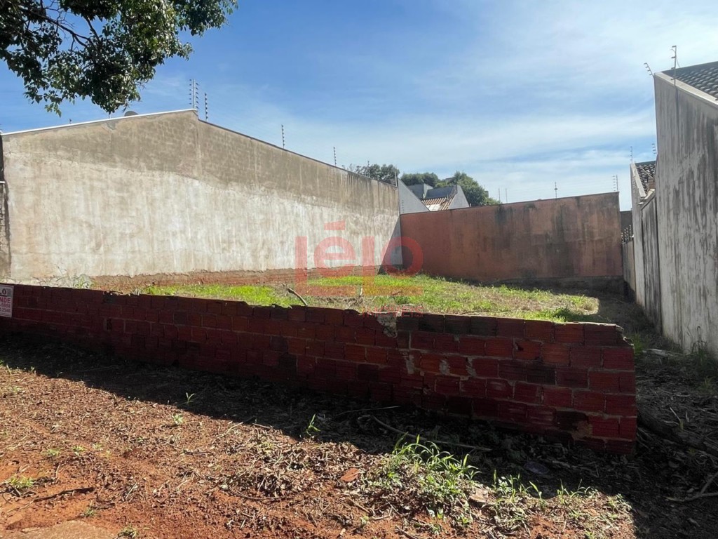 Terreno para venda no Jardim Botanico em Maringa com 300,34m² por R$ 370.000,00
