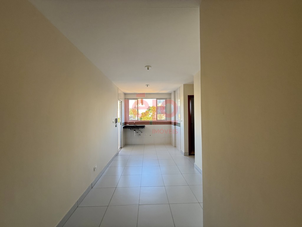 Apartamento para locacao no Zona 07 em Maringa com 76,5m² por R$ 1.200,00