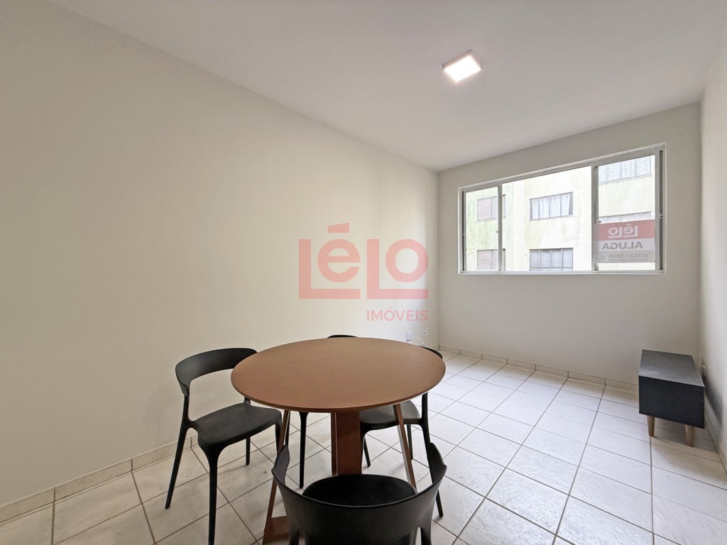 Apartamento para locacao no Zona 07 em Maringa com 91,48m² por R$ 1.350,00