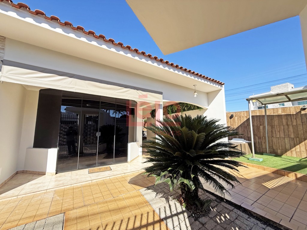 Casa Residencial para locacao no Jardim Monte Carlo em Maringa com 192,62m² por R$ 5.000,00