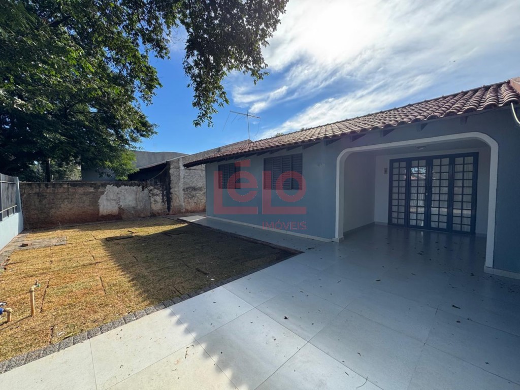 Casa Residencial para venda no Conj Inocente Vila Nova Junior em Maringa com 250m² por R$ 370.000,00