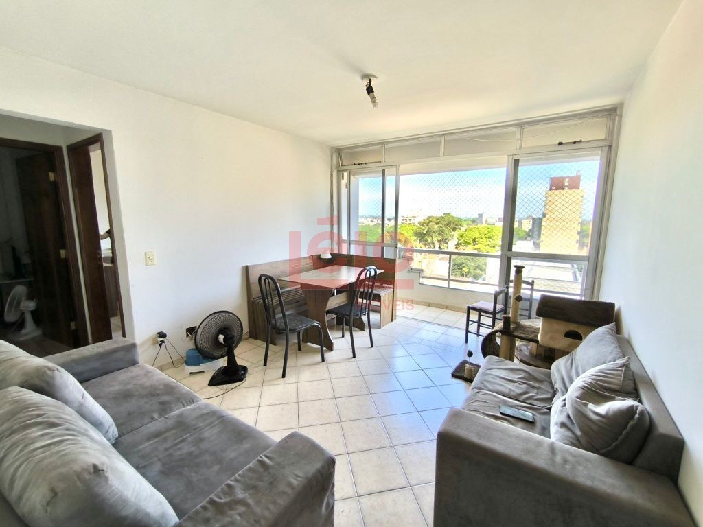 Apartamento para venda no Zona 07 em Maringa com 72,7m² por R$ 210.000,00
