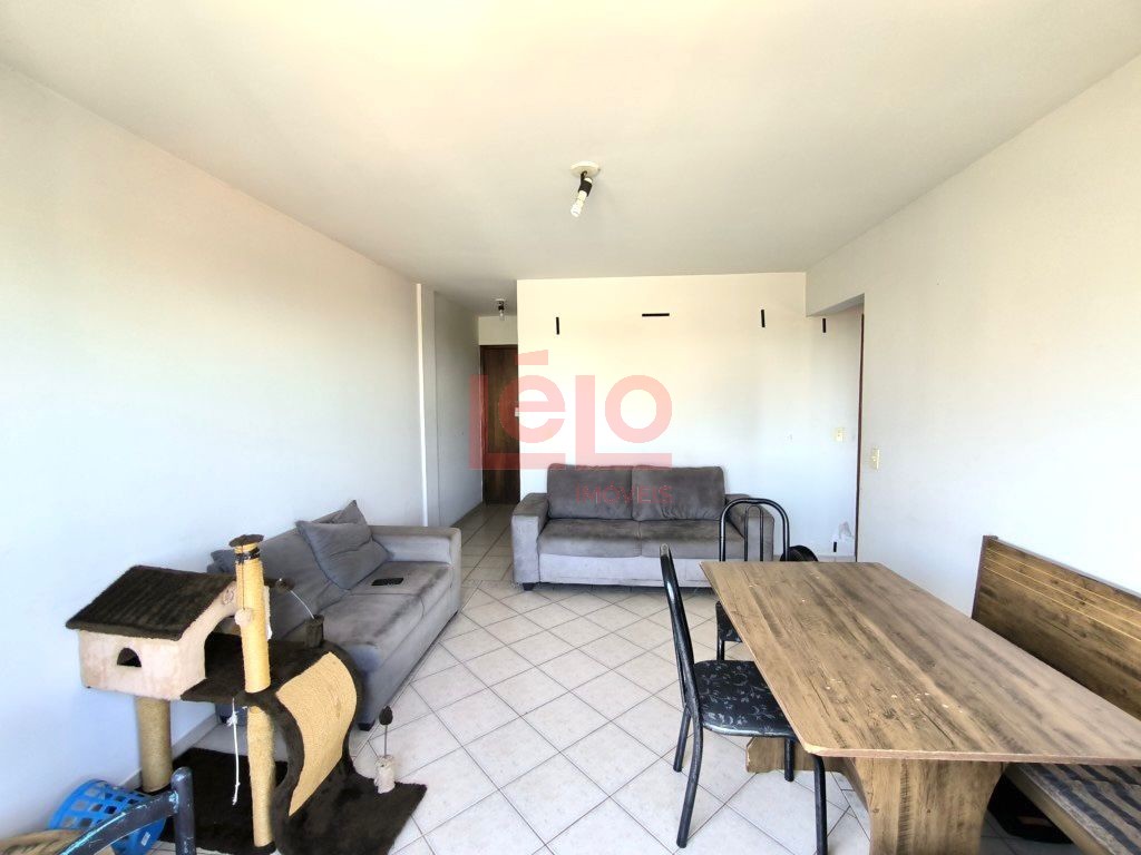Apartamento para venda no Zona 07 em Maringa com 72,7m² por R$ 210.000,00
