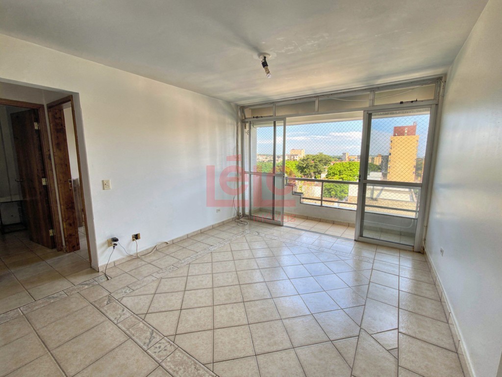 Apartamento para venda no Zona 07 em Maringa com 72,7m² por R$ 210.000,00