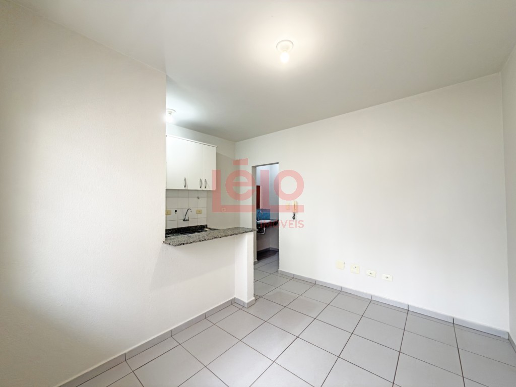 Apartamento para locacao no Zona 07 em Maringa com 50m² por R$ 1.000,00