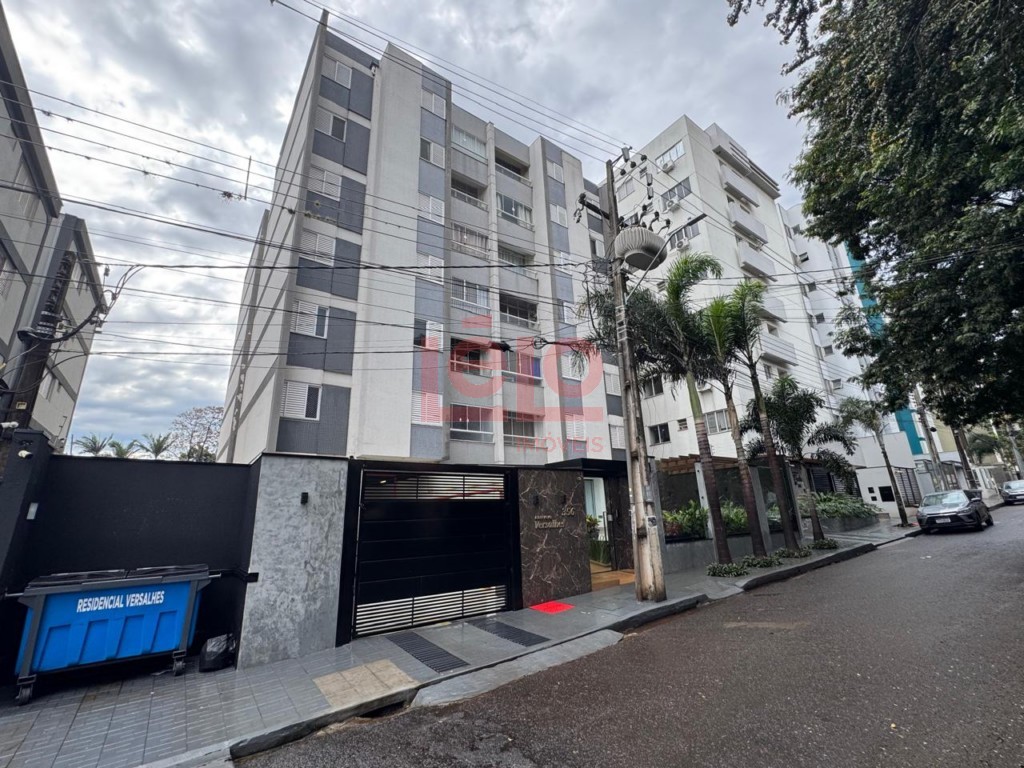 Apartamento para venda no Vila Esperanca em Maringa com 110,02m² por R$ 390.000,00