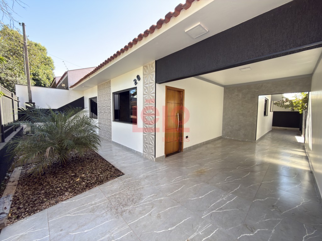 Casa Residencial para locacao no Jardim dos Passaros em Maringa com 99,38m² por R$ 2.000,00