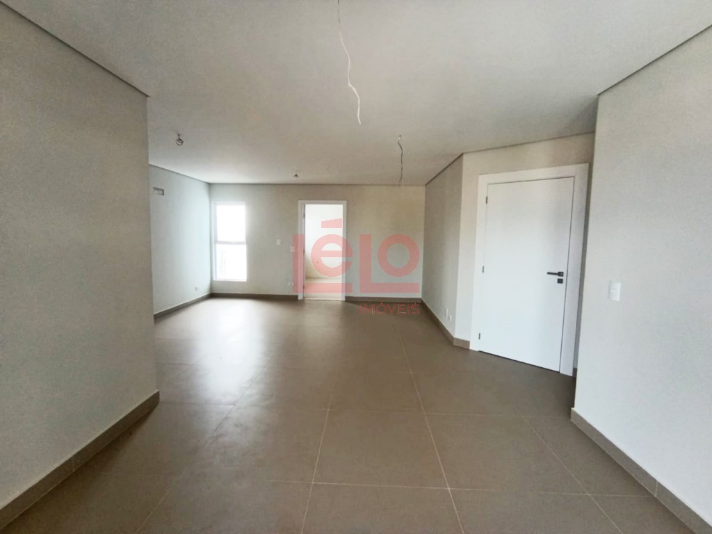 Apartamento para venda no Zona 07 em Maringa com 144,6m² por R$ 1.600.000,00