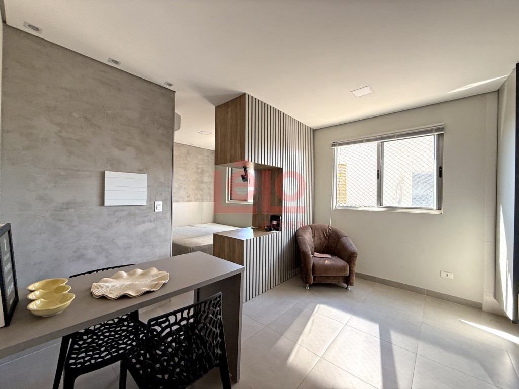 Apartamento para locacao no Zona 07 em Maringa com 62,13m² por R$ 1.800,00
