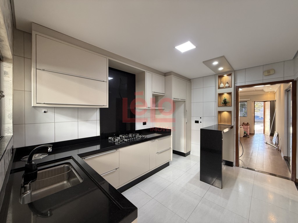 Casa Residencial para locacao no Jardim Dias I em Maringa com 130m² por R$ 2.700,00