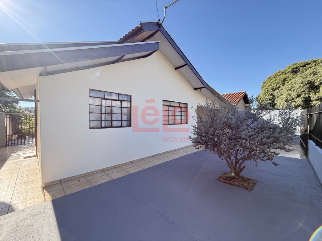 Casa Residencial para locacao no Moradias Atenas em Maringa com 92,2m² por R$ 1.400,00