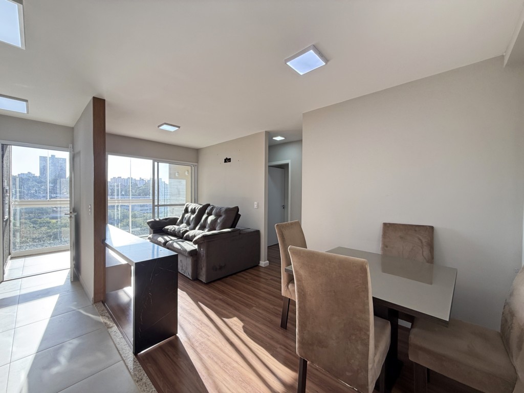 Apartamento para locacao no Jardim Aclimacao em Maringa com 96,89m² por R$ 3.000,00