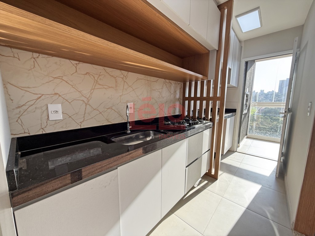 Apartamento para locacao no Jardim Aclimacao em Maringa com 96,89m² por R$ 3.000,00