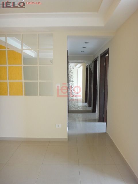 Apartamento para locacao no Vila Marumby em Maringa com 112,84m² por R$ 1.500,00