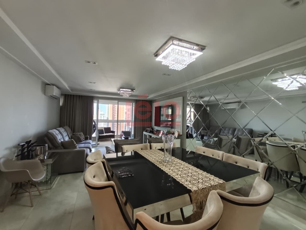Apartamento para venda no Zona 01 em Maringa com 369,7m² por R$ 3.200.000,00