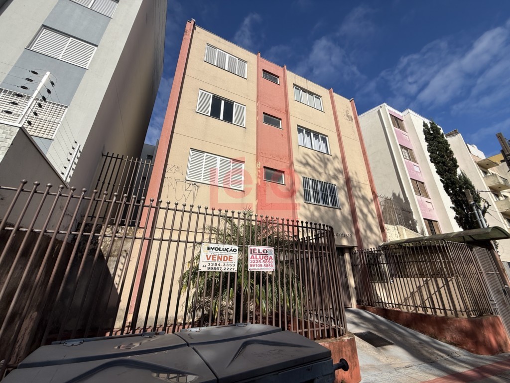 Apartamento para locacao no Zona 07 em Maringa com 77,27m² por R$ 1.100,00
