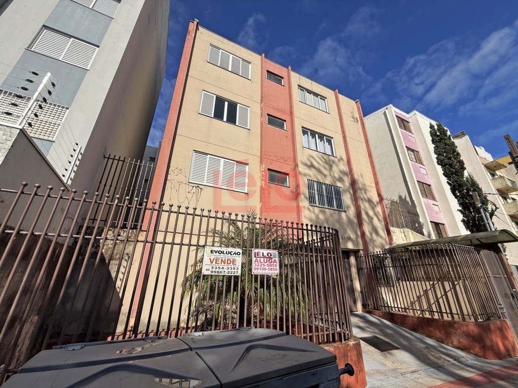 Apartamento para locacao no Zona 07 em Maringa com 77,27m² por R$ 1.100,00