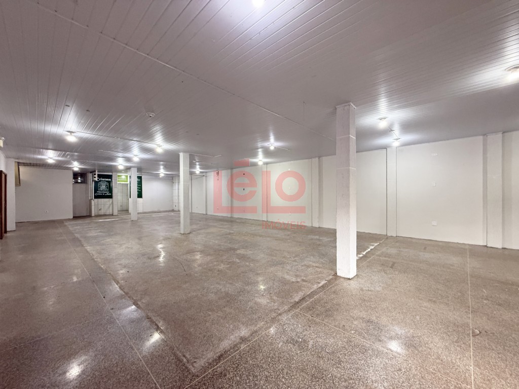 Salão para locacao no Parque Hortencia em Maringa com 250m² por R$ 3.500,00