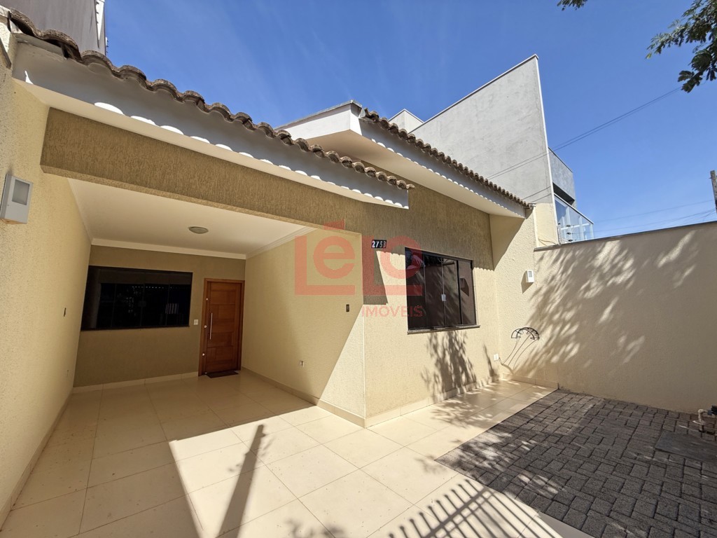 Casa Residencial para locacao no Residencial Icaro em Maringa com 104,9m² por R$ 2.300,00