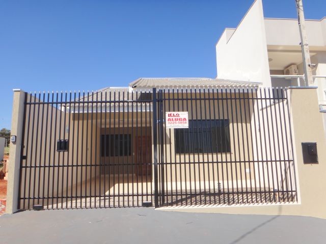 Casa Residencial para locacao no Residencial Icaro em Maringa com 105m² por R$ 2.000,00