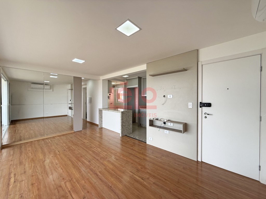 Apartamento para locacao no Jardim America em Maringa com 156,16m² por R$ 3.450,00
