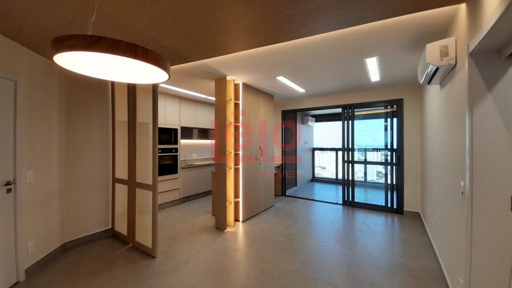 Apartamento para locacao no Zona 03 em Maringa com 0m² por R$ 7.000,00