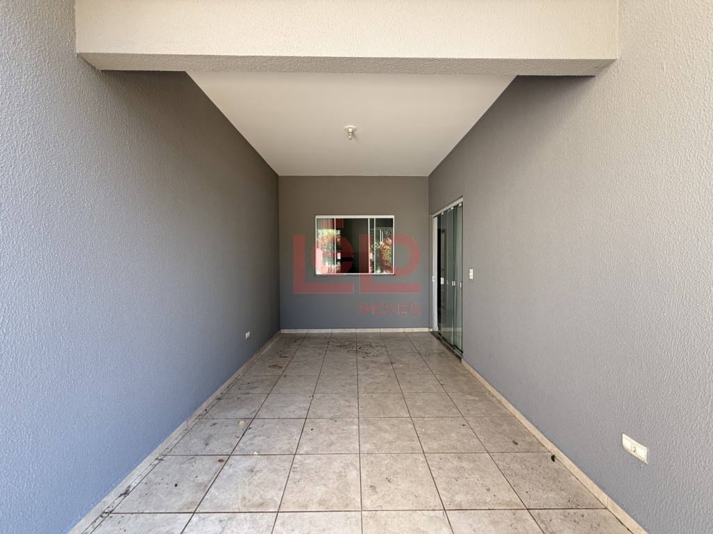 Casa Residencial para locacao no Parque Avenida em Maringa com 73,83m² por R$ 2.000,00