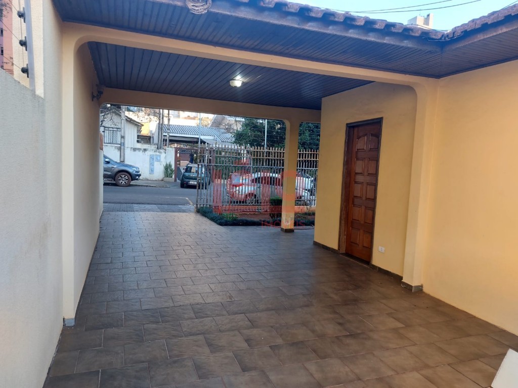 Casa Residencial para venda no Zona 07 em Maringa com 630m² por R$ 1.100.000,00