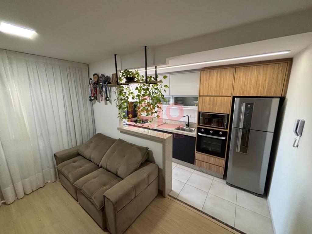 Apartamento para venda no Zona 06 em Maringa com 93,84m² por R$ 390.000,00