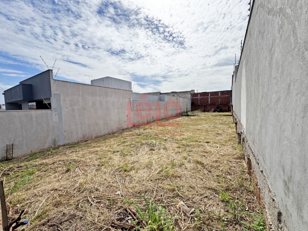 Terreno/Área à venda em Jardim Espanha, Maringá — Portal Chave Fácil