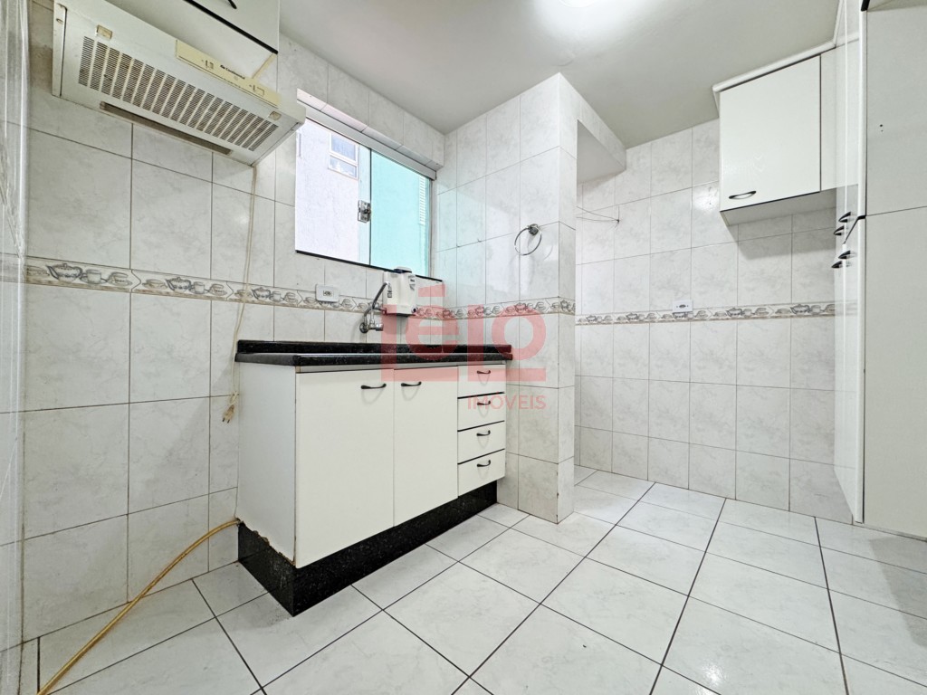 Apartamento para venda no Vila Bosque em Maringa com 59,28m² por R$ 215.000,00