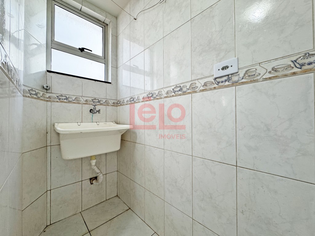 Apartamento para venda no Vila Bosque em Maringa com 59,28m² por R$ 215.000,00