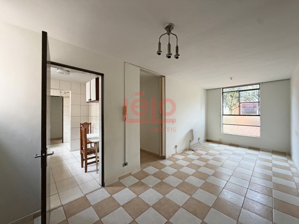 Apartamento para locacao no Zona 07 em Maringa com 80,77m² por R$ 1.200,00