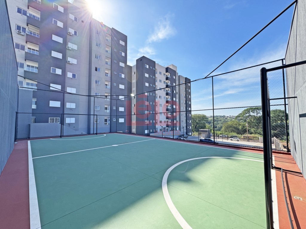 Apartamento para locacao no Parque Industrial em Maringa com 82,09m² por R$ 2.000,00