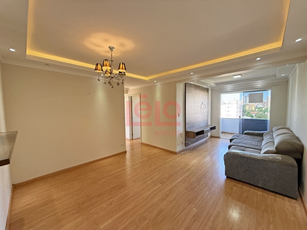 Apartamento para locacao no Vila Santo Antonio em Maringa com 123,92m² por R$ 1.800,00