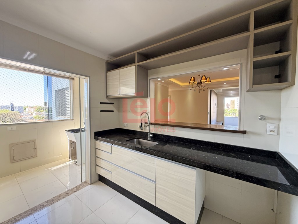 Apartamento para locacao no Vila Santo Antonio em Maringa com 123,92m² por R$ 1.800,00