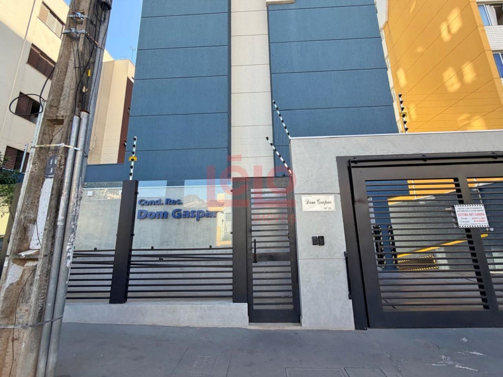 Apartamento para locacao no Zona 07 em Maringa com 81,05m² por R$ 1.500,00