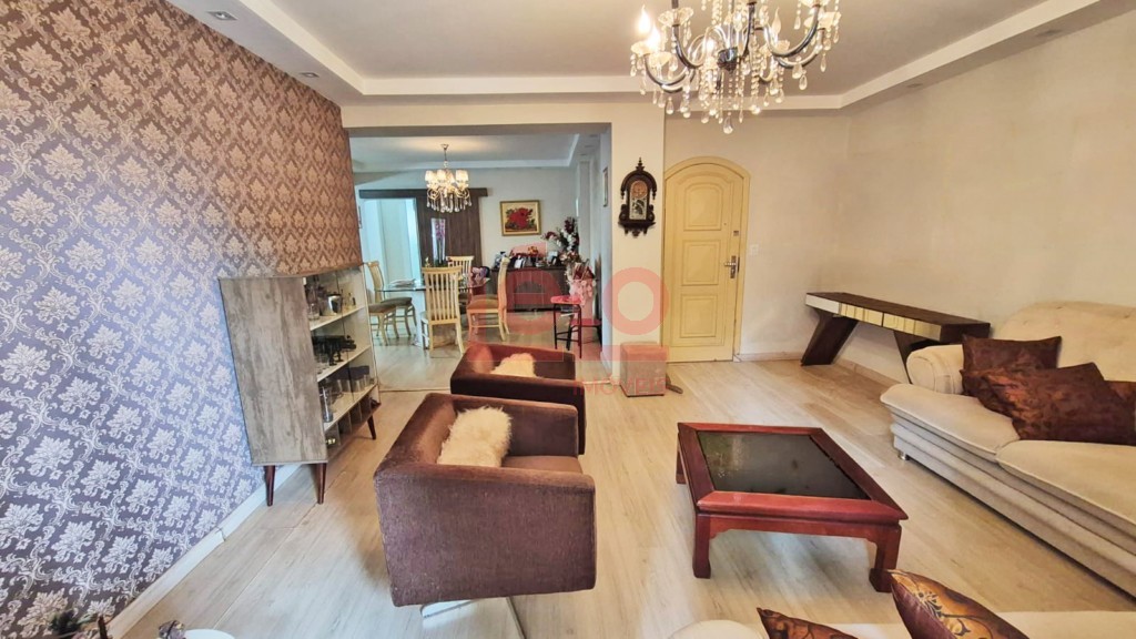 Apartamento para venda no Zona 01 em Maringa com 276,54m² por R$ 990.000,00