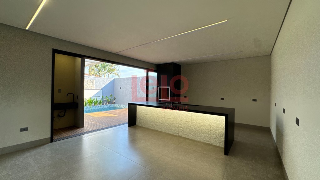 Casa Residencial para venda no Jardim Iguacu em Maringa com 239,2m² por R$ 1.640.000,00