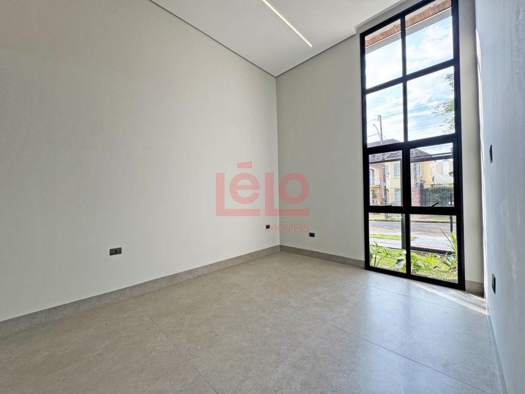 Casa Residencial para venda no Jardim Iguacu em Maringa com 311,76m² por R$ 2.100.000,00
